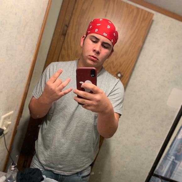 Meet your Posher, Alex - Picture 1 of 1